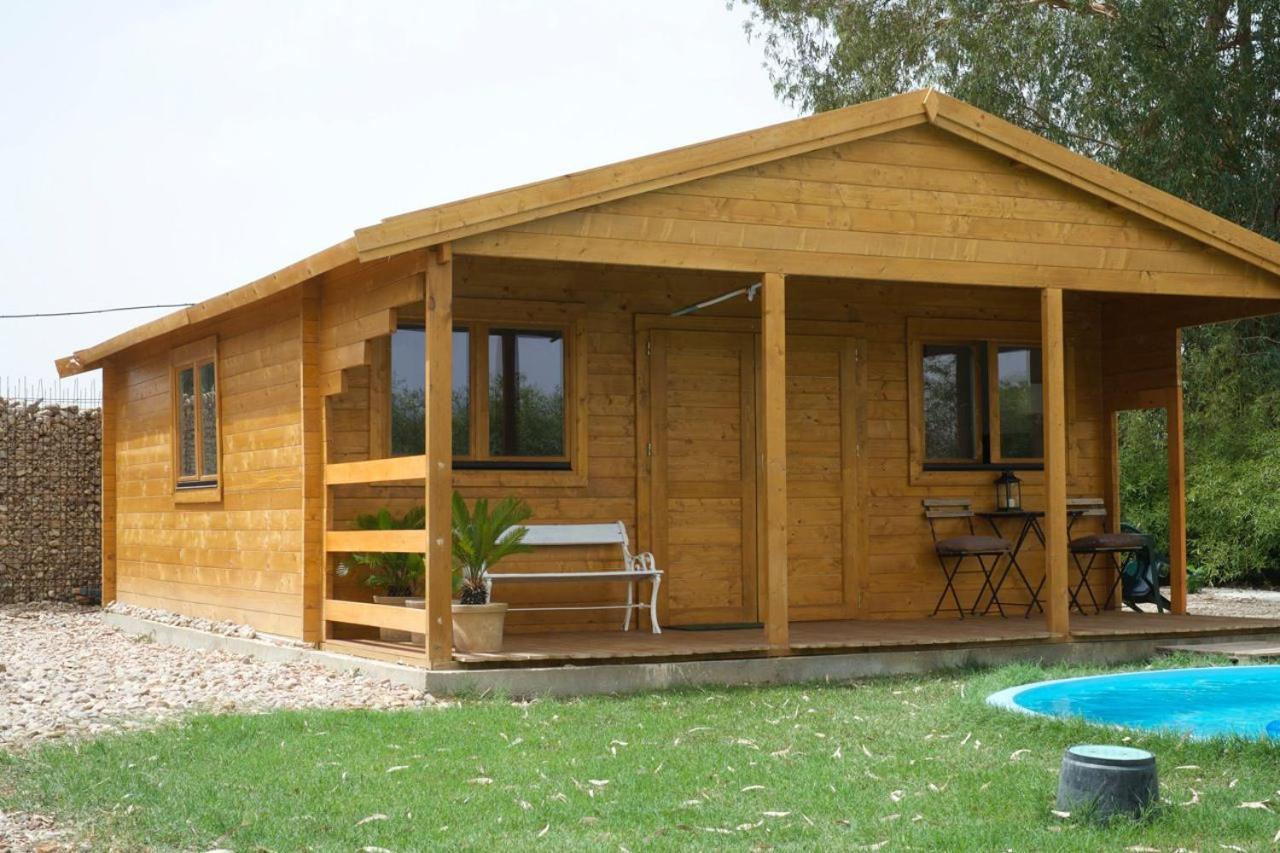 Hermoso Bungalow De Madera Seville Exterior photo
